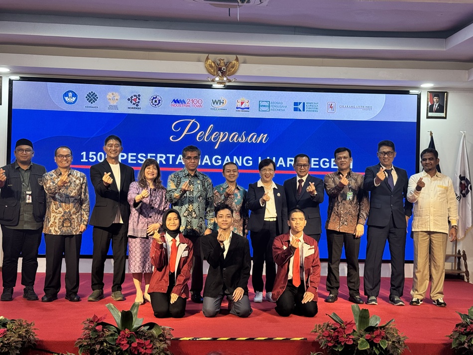 Berkompetensi Global, 1.500 Lulusan SMK Diberangkatkan Bekerja dan Magang di Luar Negeri