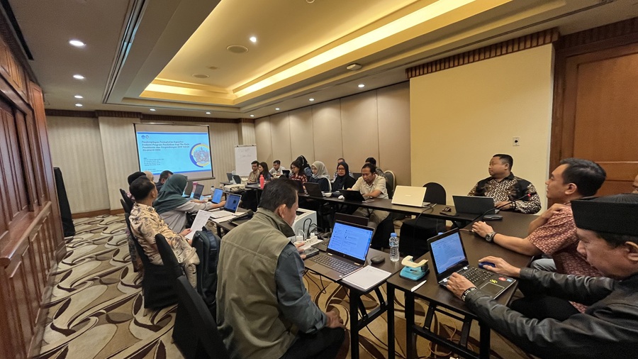 Tim PPSDM Vokasi Direktorat SMK Perkuat Kapasitas Evaluasi Program melalui Analisis Discrepancy Evaluation Model dengan R Studio